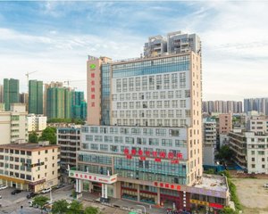 维也纳酒店(湛江海滨大道金沙湾店)