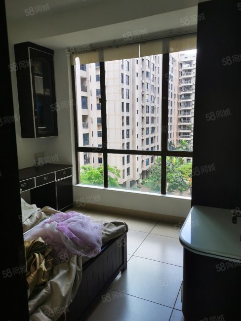 翠堤湾A区2室2厅1卫高性价比