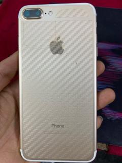 出售一台几乎全新的苹果7P手机128G国行